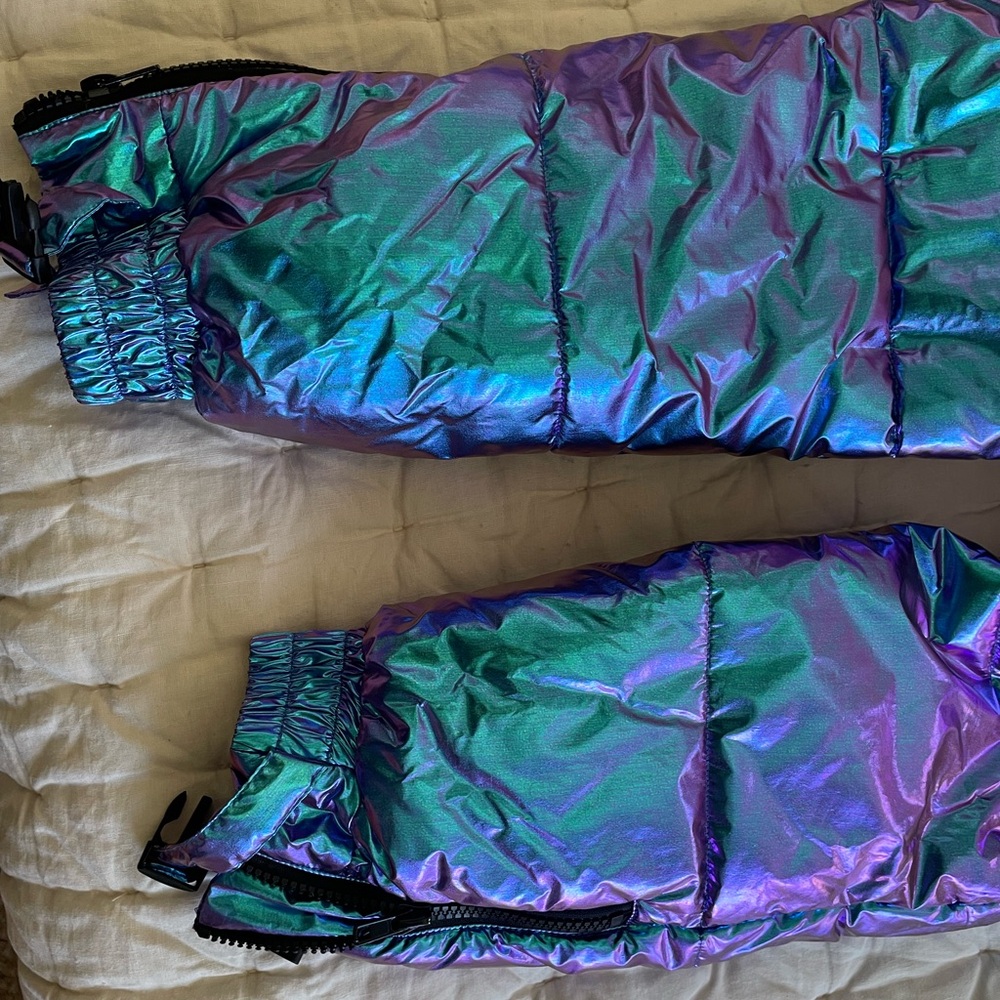 Dolls Kill Hologram snow suit - Picture 3 of 4
